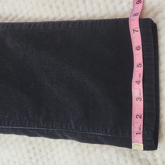 TALBOTS WOMENS BLACK CORDUROY JEANS  SIZE 6 - Picture 13 of 13